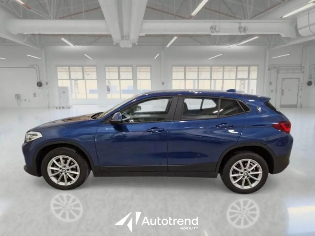 BMW X2 usata a Bari (15)