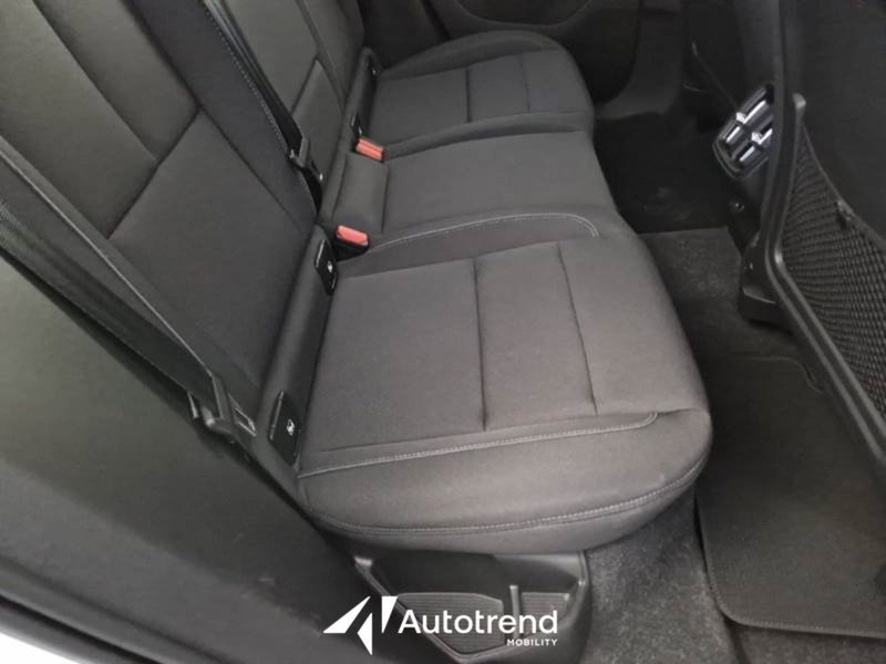 Volvo XC40 usata a Bari (18)