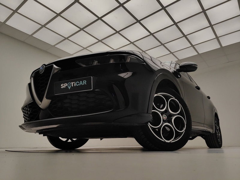 Alfa Romeo Tonale usata a Como (14)