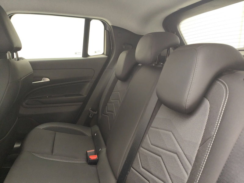 Jeep Avenger usata a Como (13)