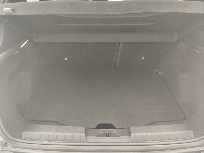 Jeep Avenger usata a Como (17)