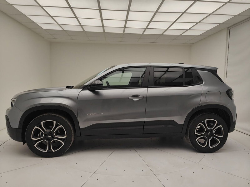 Jeep Avenger usata a Como (20)