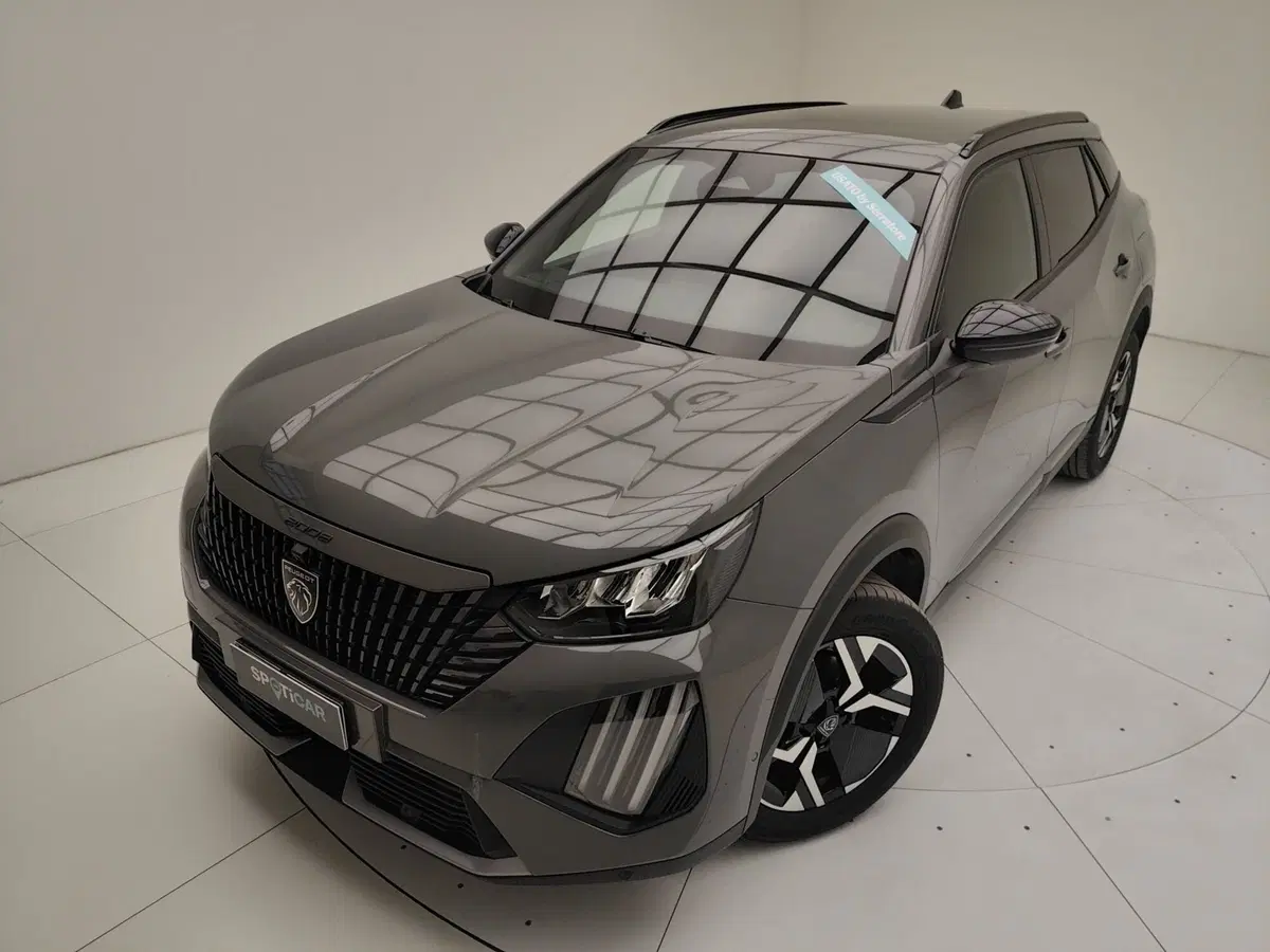 Peugeot 2008 usata a Como (15)