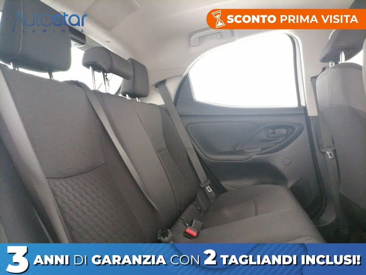 Toyota Yaris usata a Roma (8)