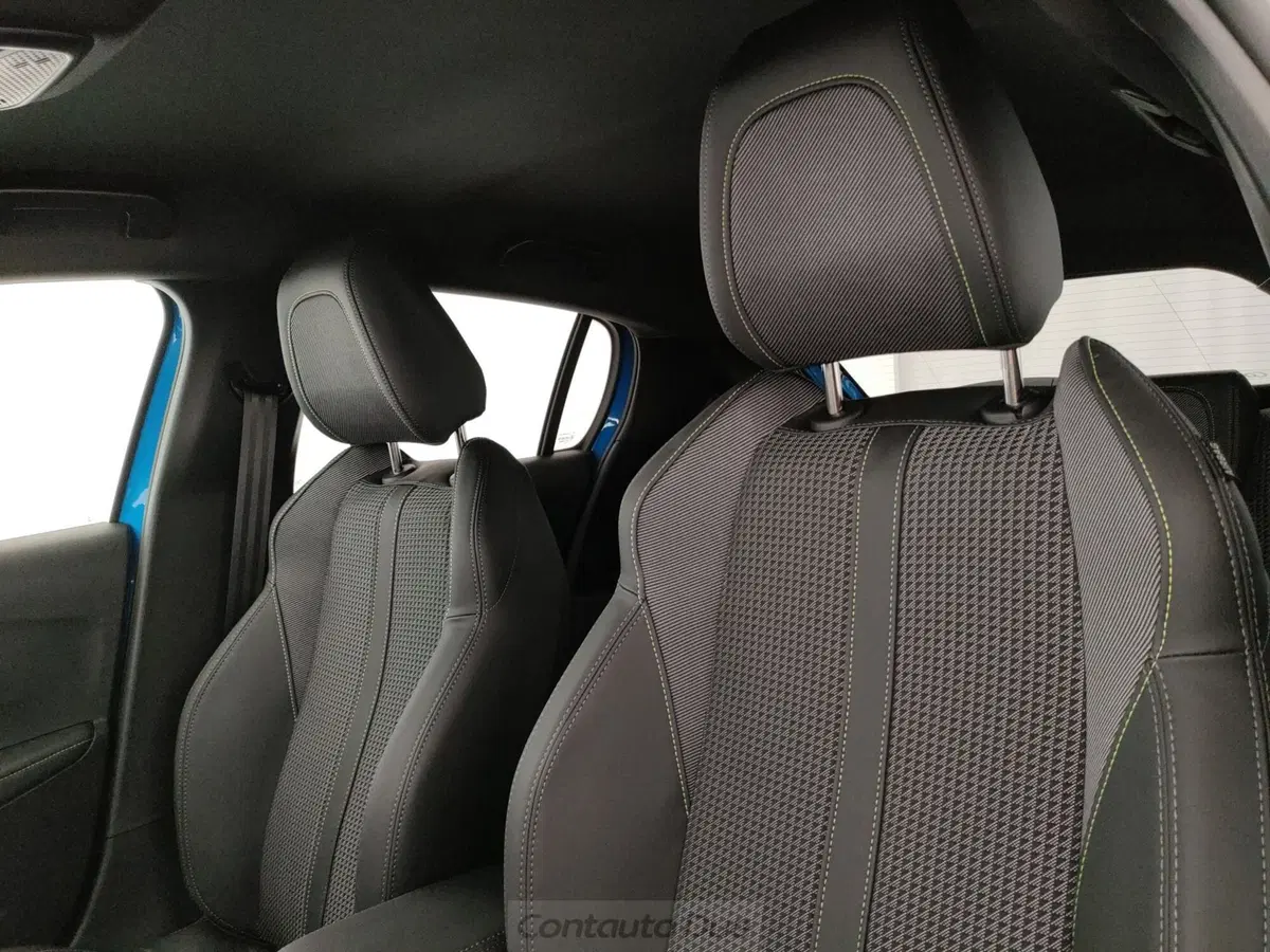 Peugeot 208 usata a Caserta (16)