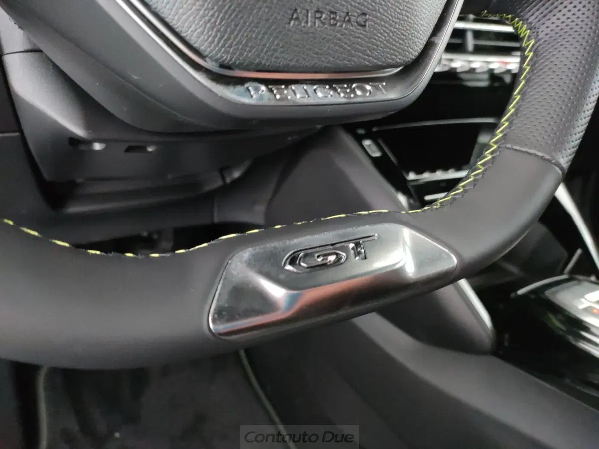 Peugeot 2008 usata a Caserta (15)