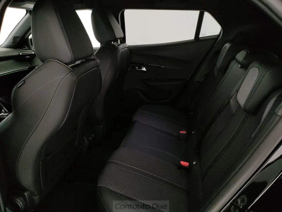 Peugeot 2008 usata a Caserta (20)