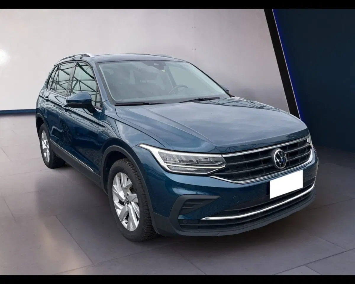 Volkswagen Tiguan usata a Torino (8)