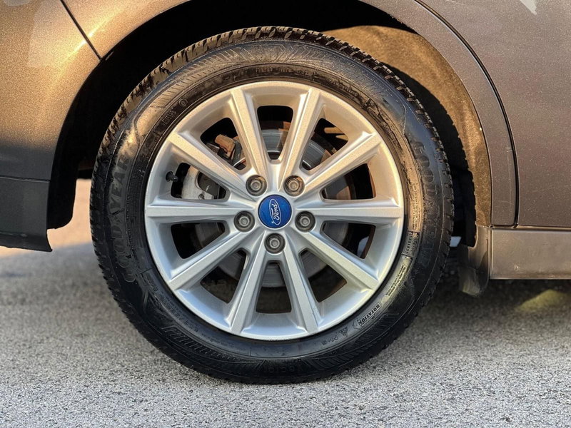 Ford C-Max usata a Matera (15)