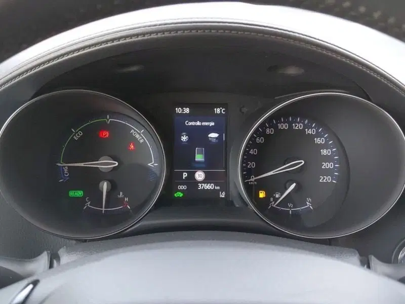 Toyota Toyota C-HR usata a Cagliari (10)