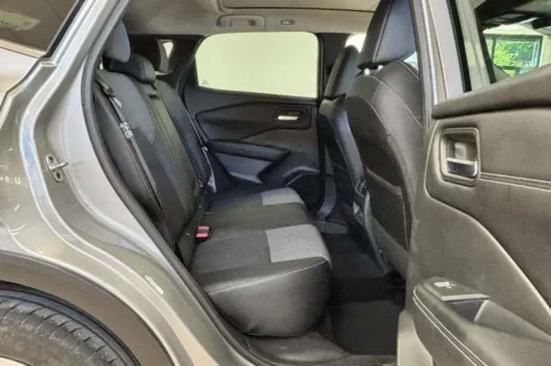 Nissan Qashqai usata a Latina (10)