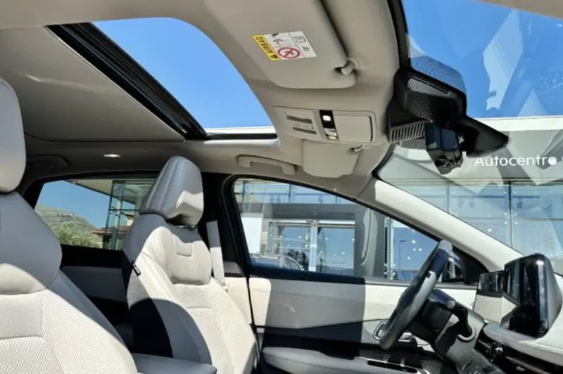 Nissan Ariya usata a Latina (10)