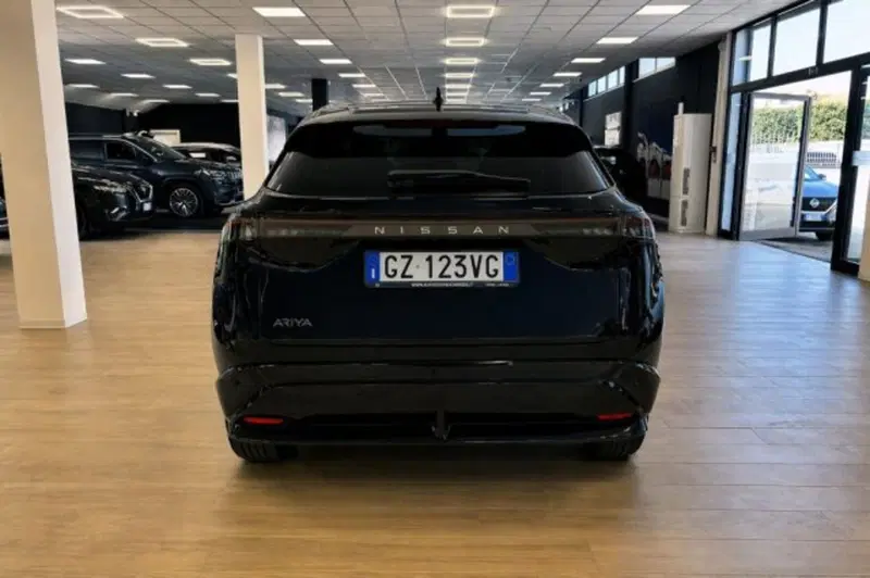 Nissan Ariya usata a Latina (6)