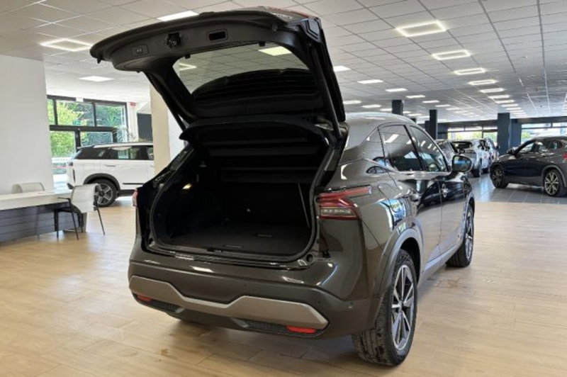 Nissan Qashqai usata a Latina (7)