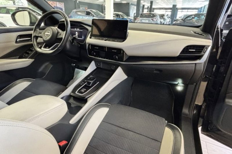 Nissan Qashqai usata a Latina (9)