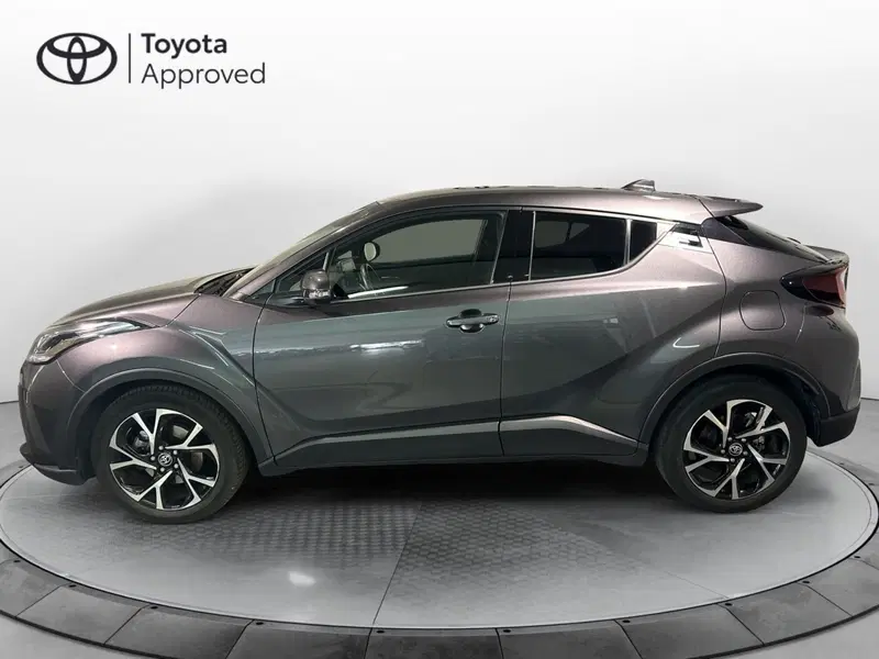 Toyota Toyota C-HR usata a Milano (3)