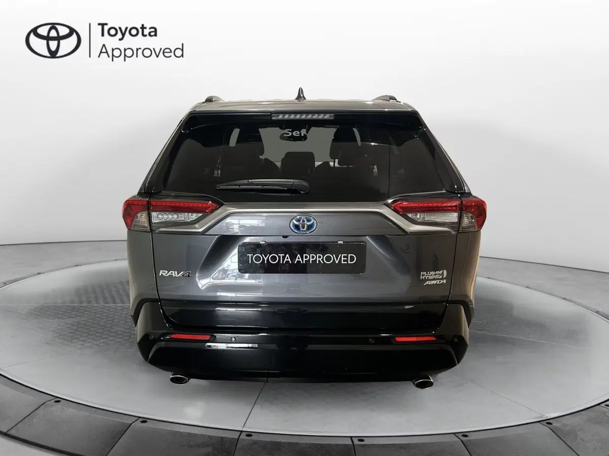 Toyota Rav4 usata a Milano (4)
