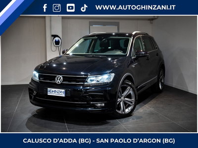 Volkswagen Tiguan Allspace 2.0 TDI SCR DSG 4MOTION R-Line del 2019 usata a San Paolo d'Argon
