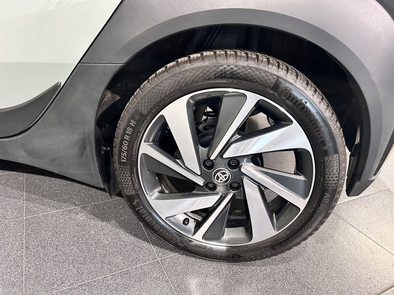 Toyota Aygo X usata a Milano (7)