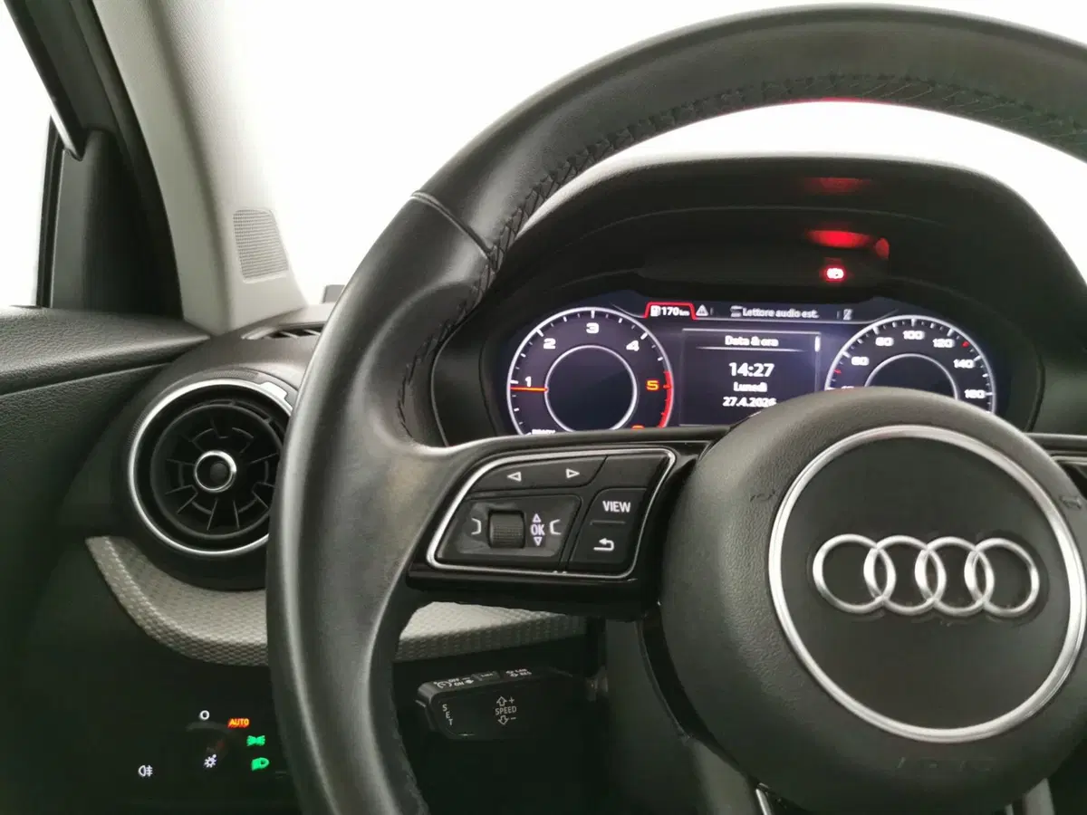 Audi Q2 usata a Chieti (10)