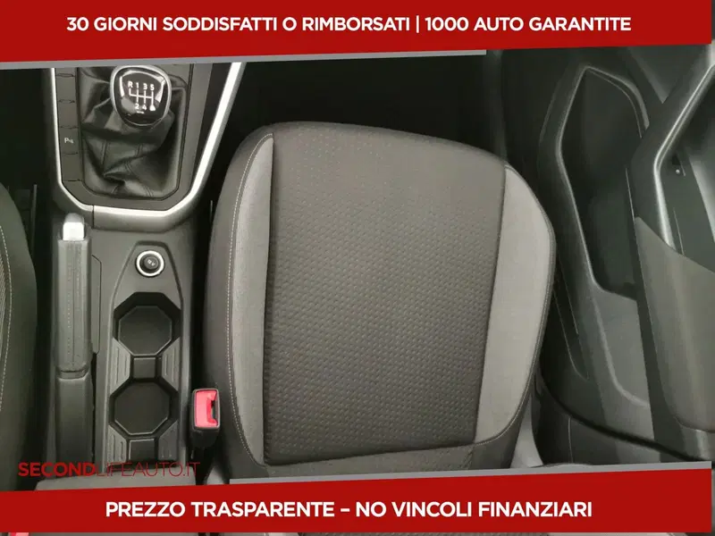 Volkswagen Taigo usata a Chieti (16)