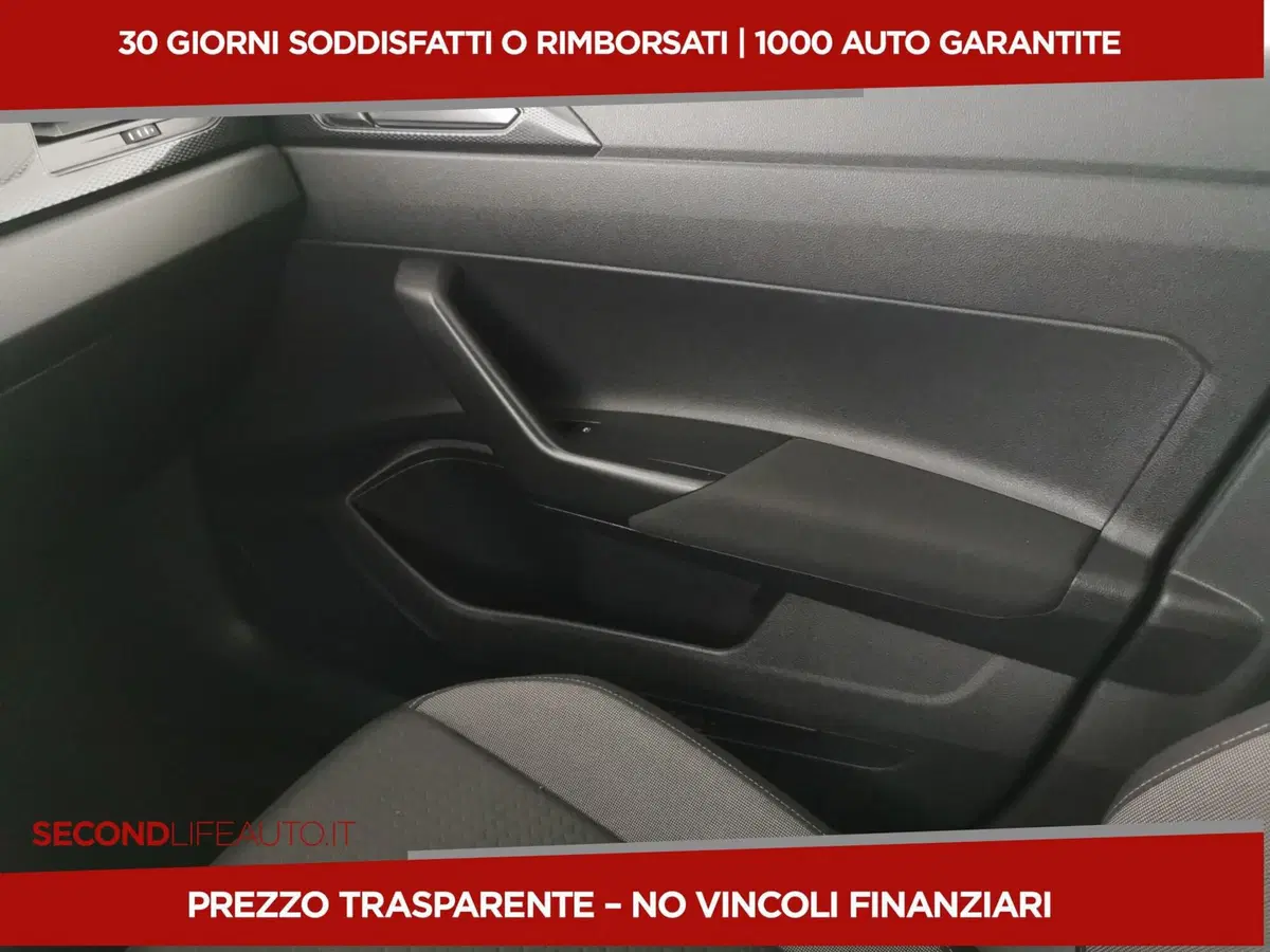 Volkswagen Taigo usata a Chieti (17)