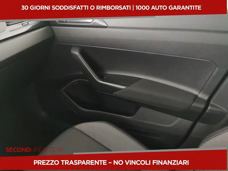 Volkswagen Taigo usata a Chieti (17)