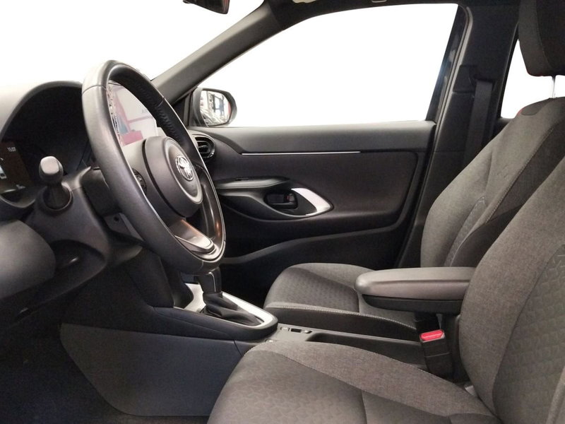 Toyota Yaris Cross usata a Frosinone (7)