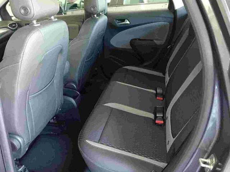 Opel Crossland X usata a Pesaro-Urbino (9)