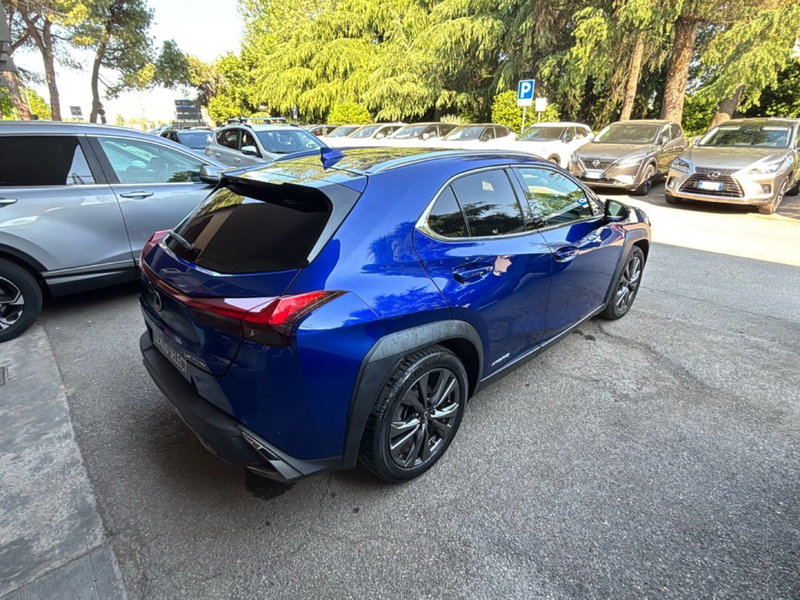 Lexus UX usata a Bologna (6)