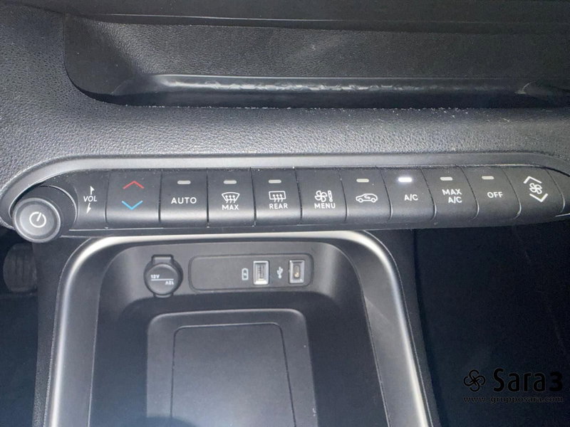 Jeep Avenger usata a Benevento (12)