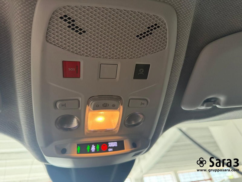 Jeep Avenger usata a Benevento (14)