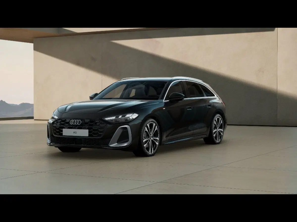 Audi A5 Avant nuova a Pisa