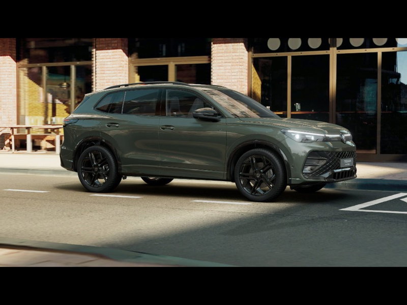 Volkswagen Tiguan nuova a Firenze (3)