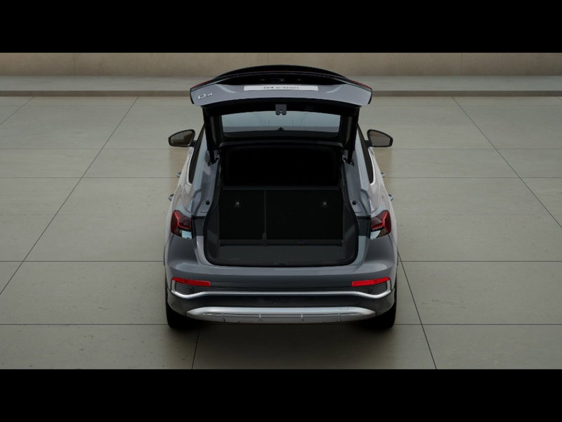 Audi Q4 Sportback nuova a Firenze (5)