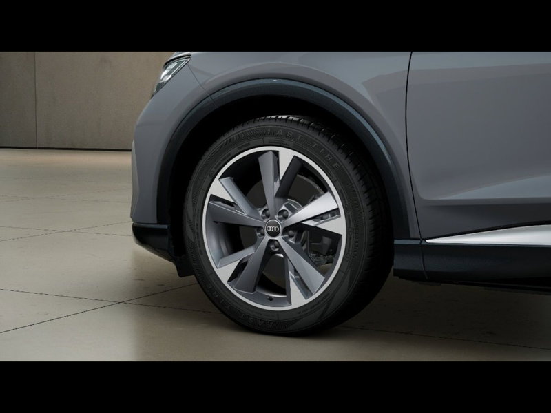Audi Q4 Sportback nuova a Firenze (6)