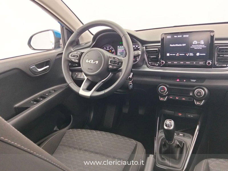 Kia Rio usata a Como (10)