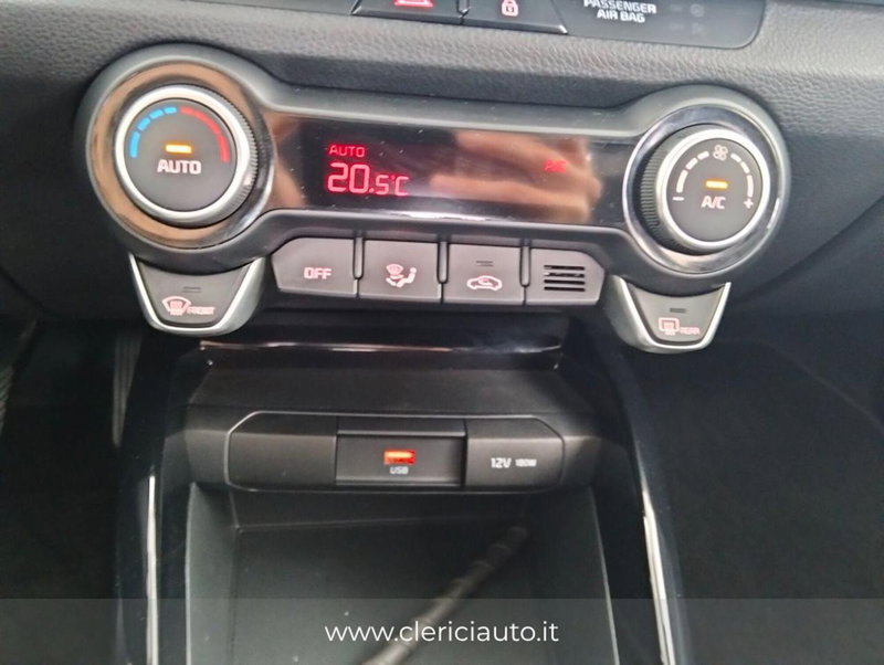 Kia Rio usata a Como (17)