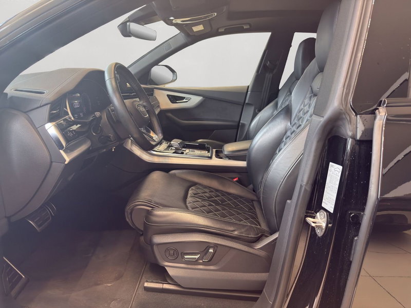 Audi Q8 usata a Latina (12)