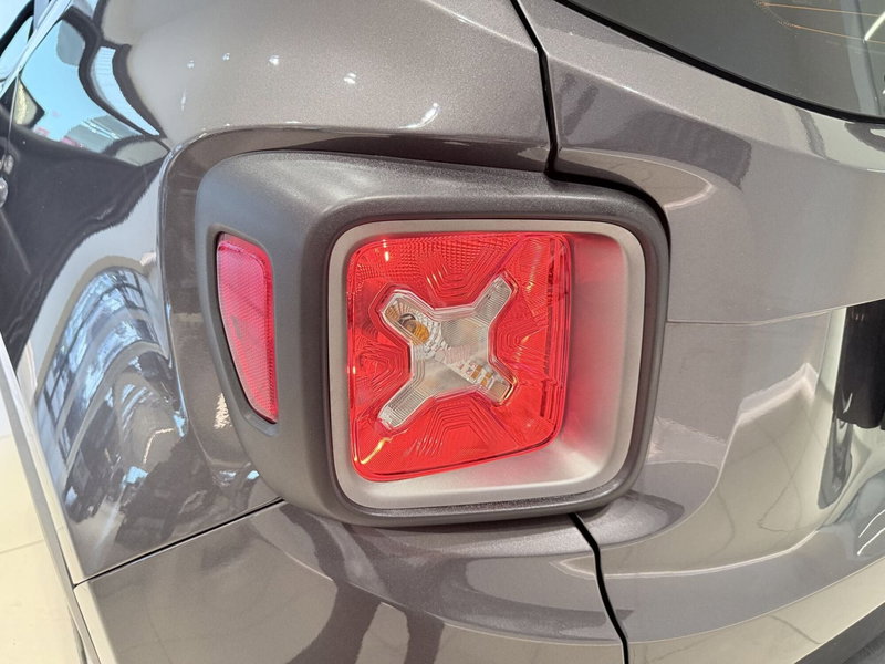 Jeep Renegade usata a Latina (13)