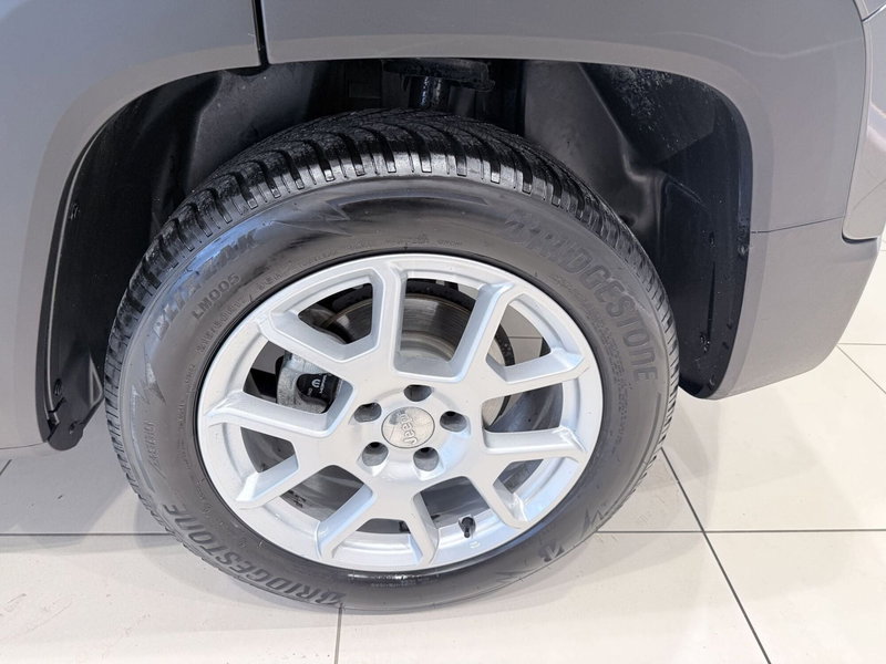 Jeep Renegade usata a Latina (16)