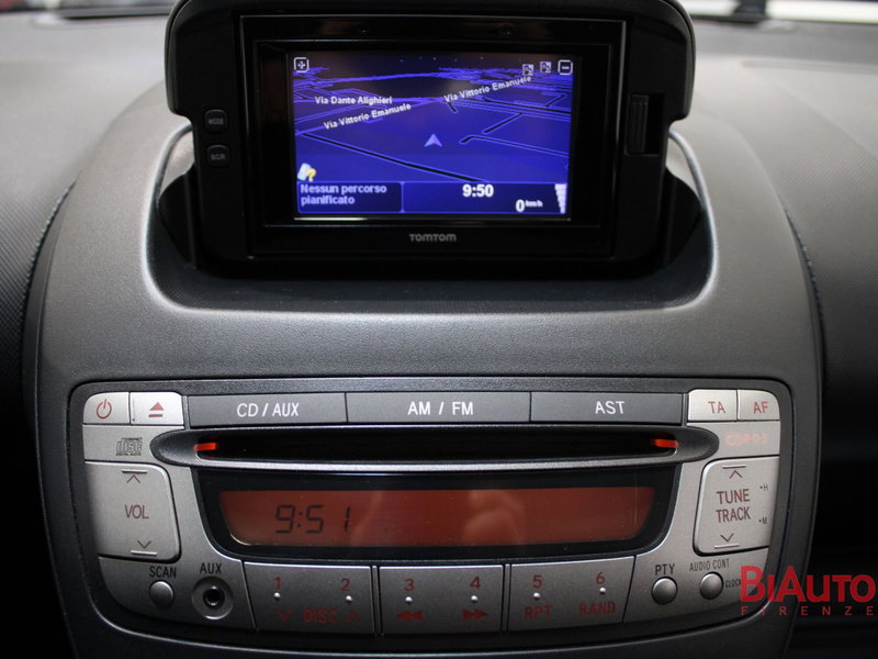 Toyota Aygo usata a Firenze (13)