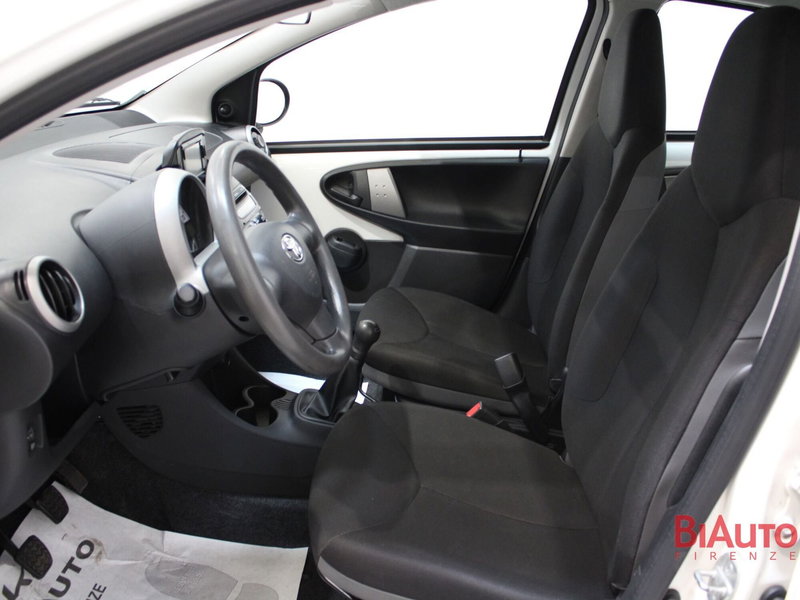 Toyota Aygo usata a Firenze (6)