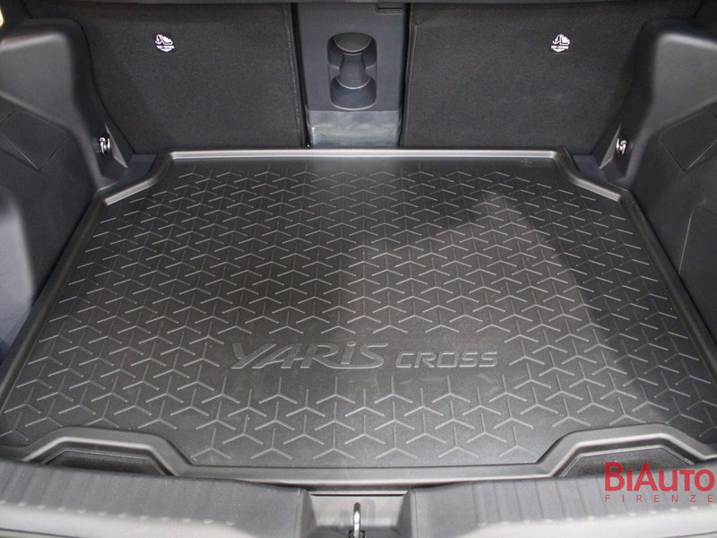 Toyota Yaris Cross usata a Firenze (9)