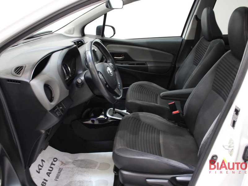 Toyota Yaris usata a Firenze (6)