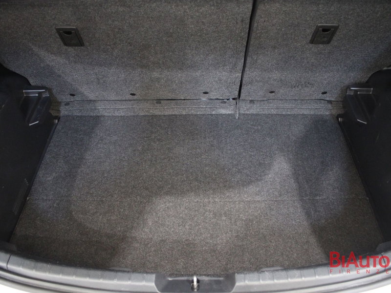 Toyota Yaris usata a Firenze (9)