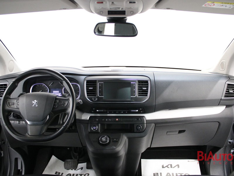 Peugeot Traveller usata a Firenze (10)