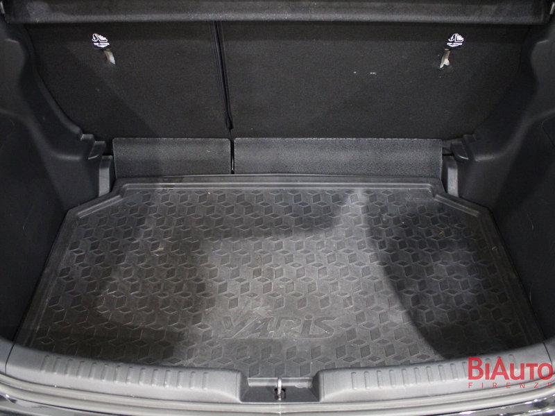 Toyota Yaris usata a Firenze (9)