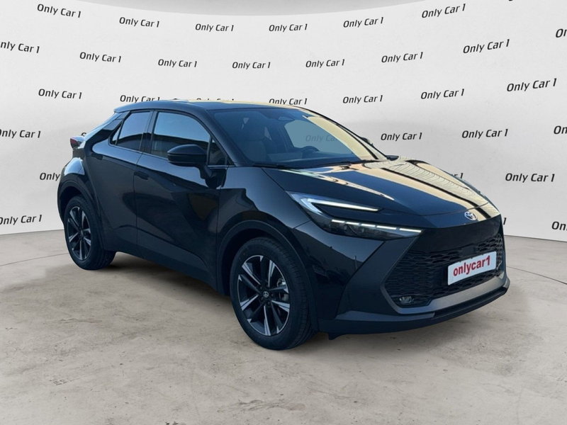 Toyota Toyota C-HR nuova a Ferrara
