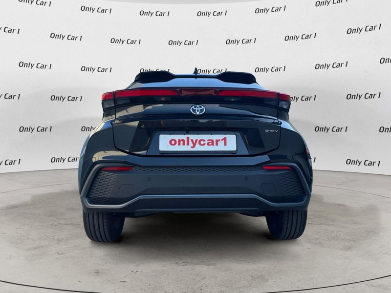 Toyota Toyota C-HR nuova a Ferrara (4)